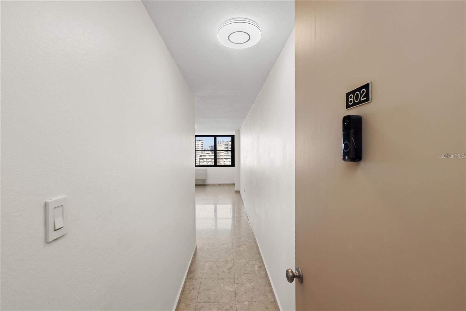 64 CONDADO AVE