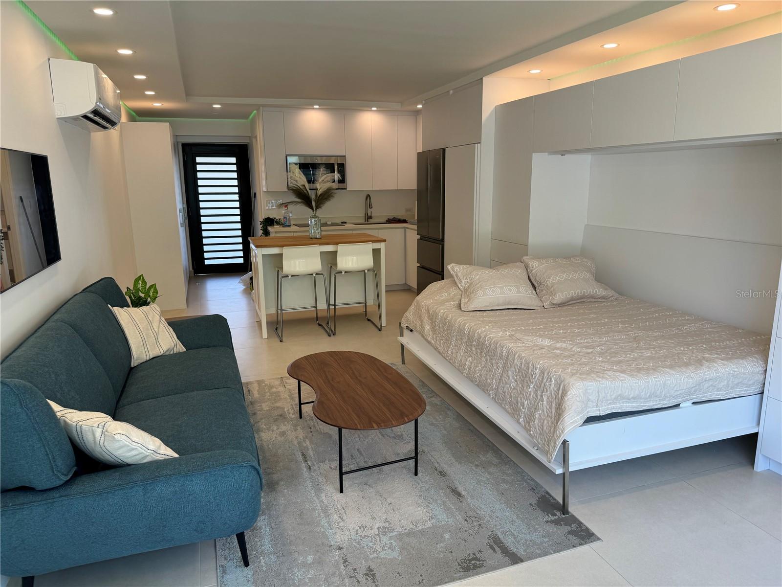 4633 Avenida Isla Verde CASTILLO DEL MAR