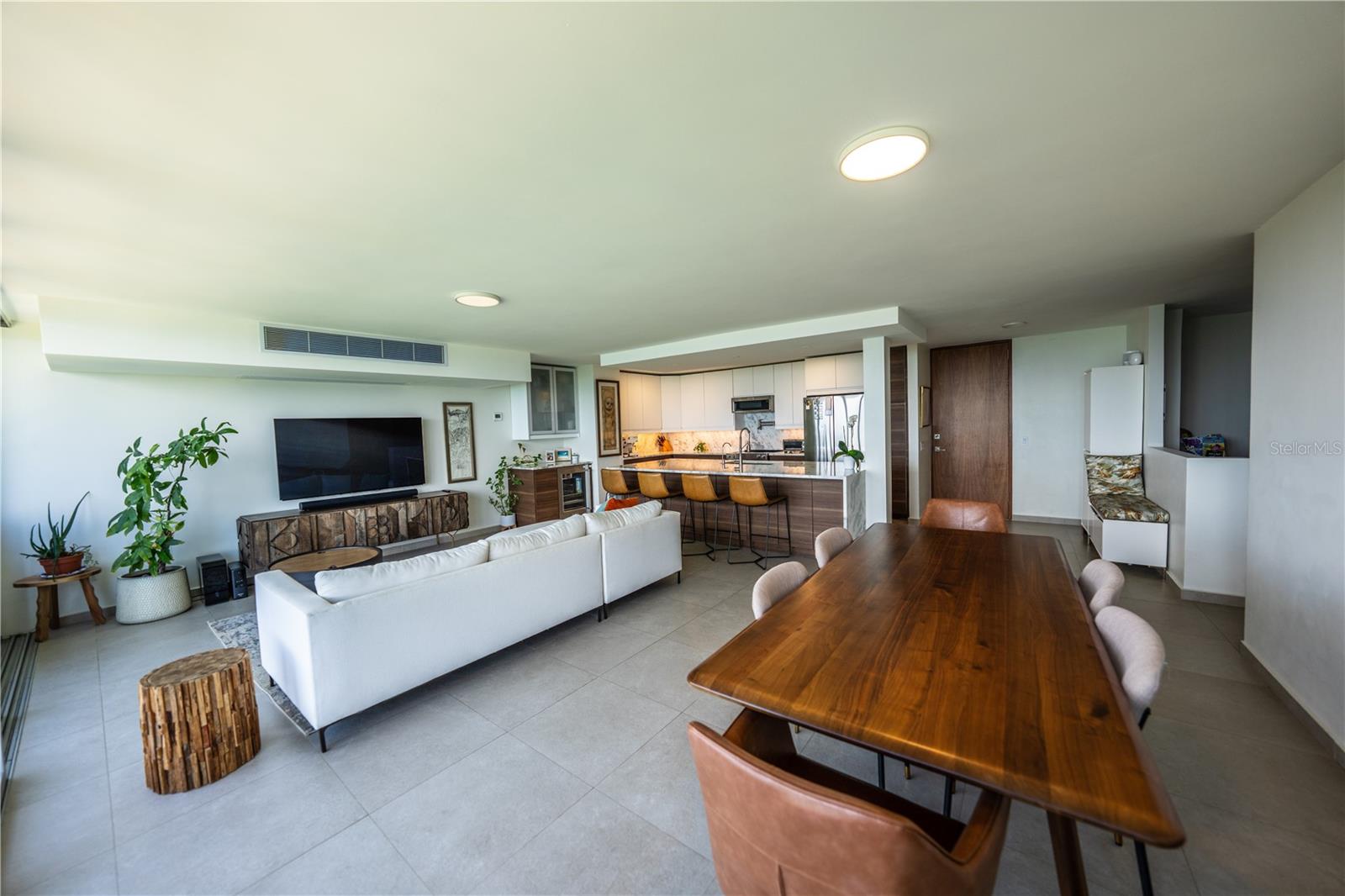 2305 CALLE LAUREL #8