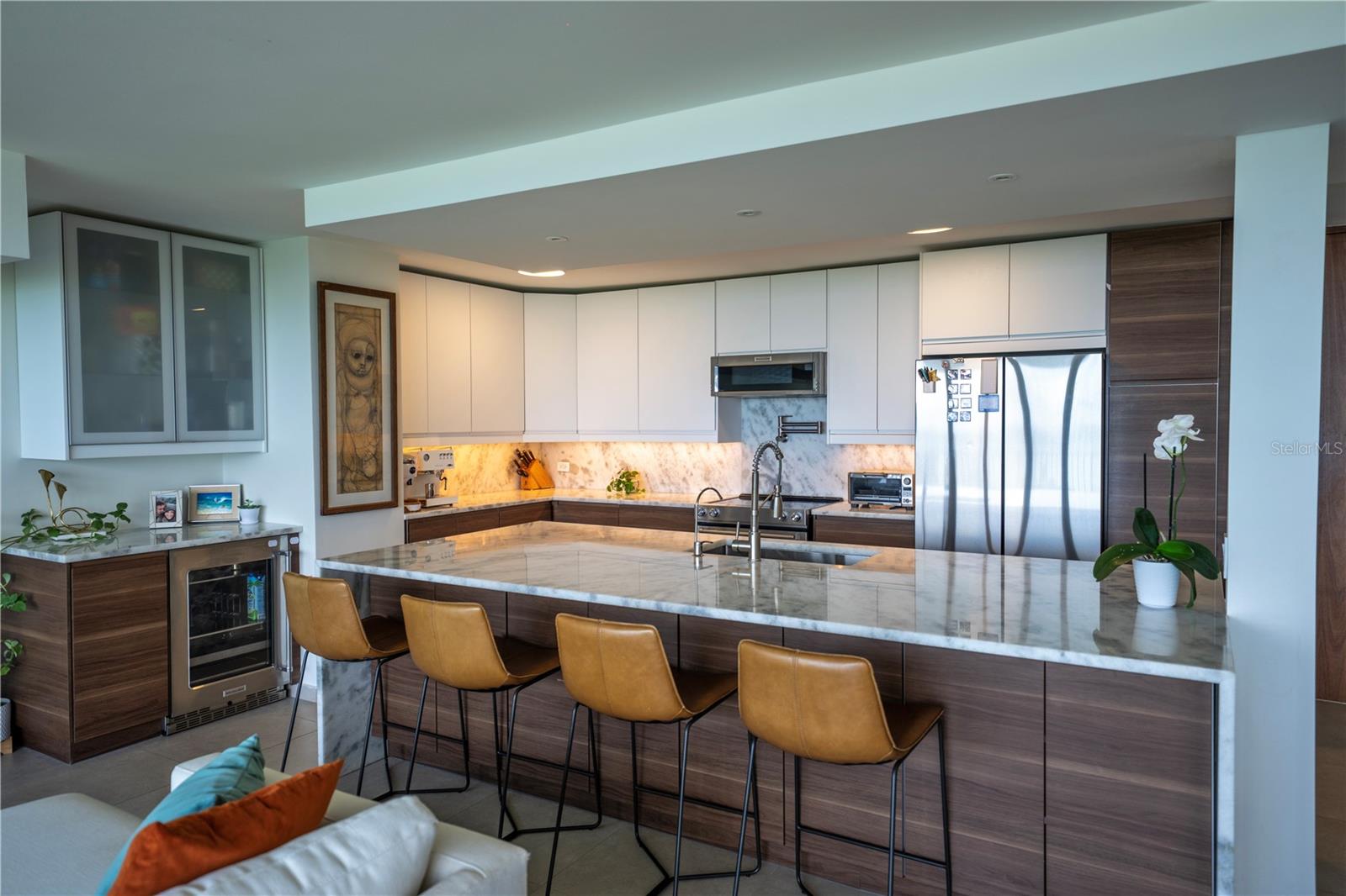 2305 CALLE LAUREL #8