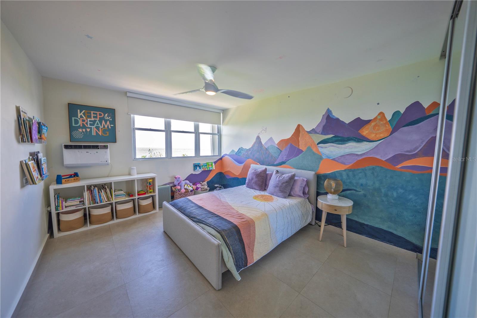 2305 CALLE LAUREL #8