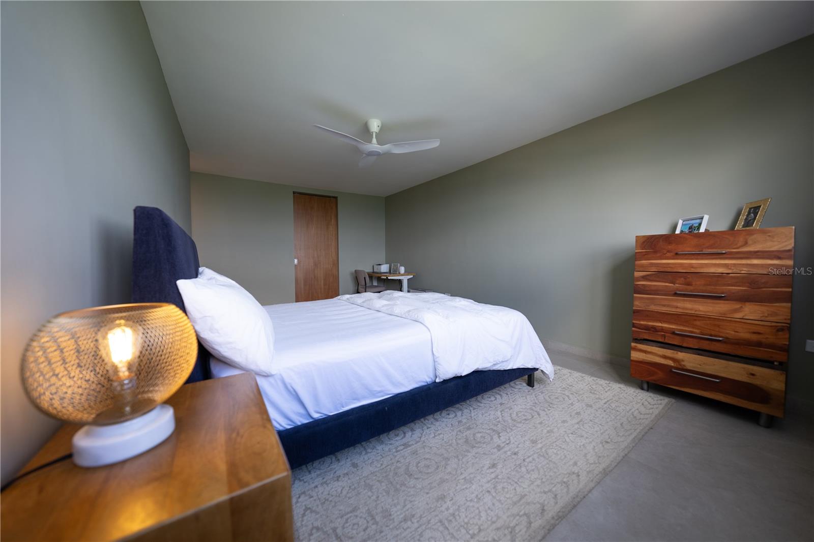 2305 CALLE LAUREL #8