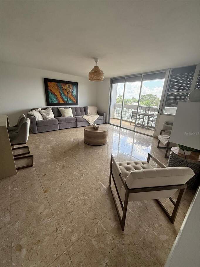 3001 ave isla verde Plaza Del Mar Unit: 405