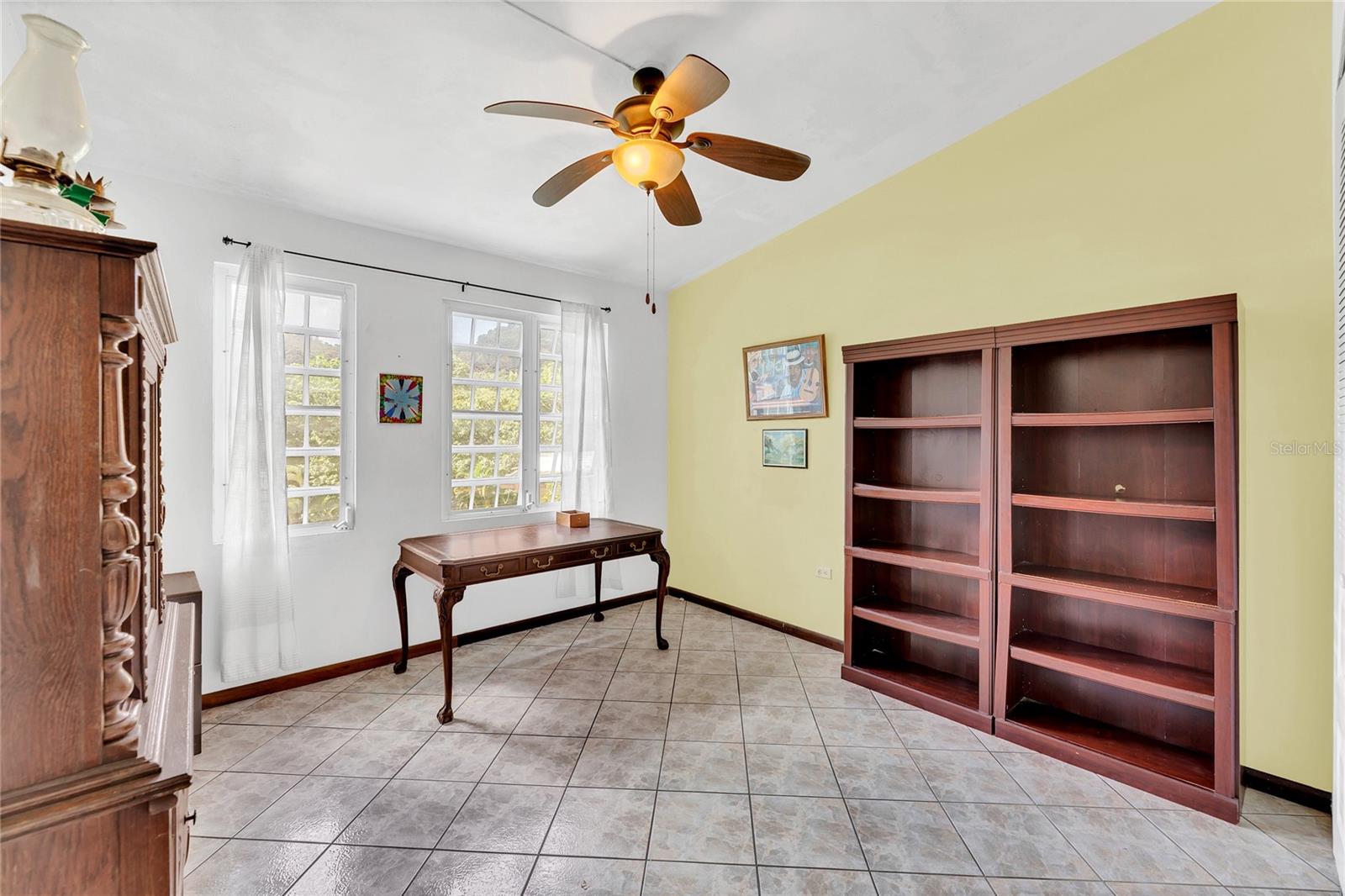 110 FREIRE CALLE RUBI