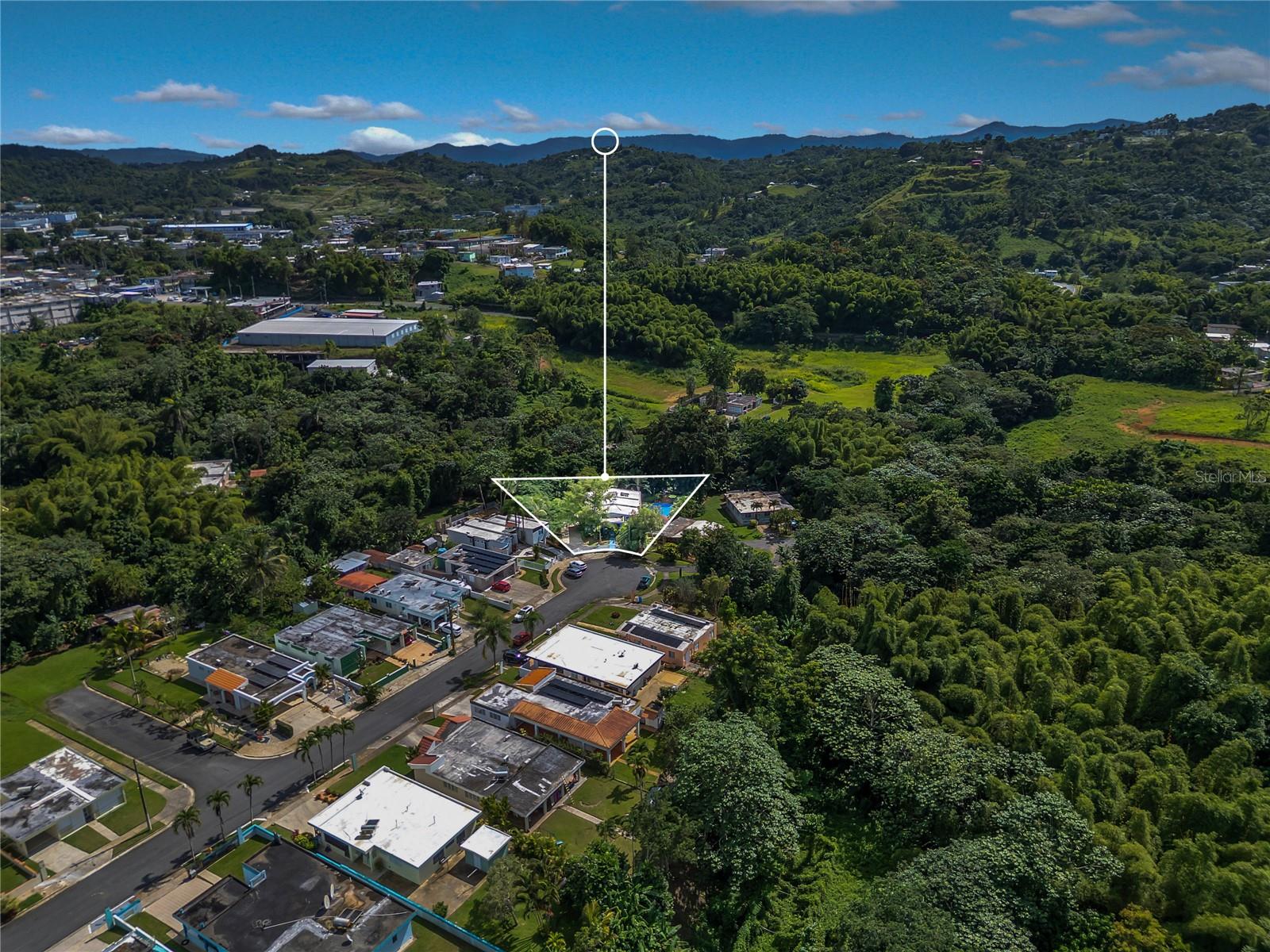 110 FREIRE CALLE RUBI