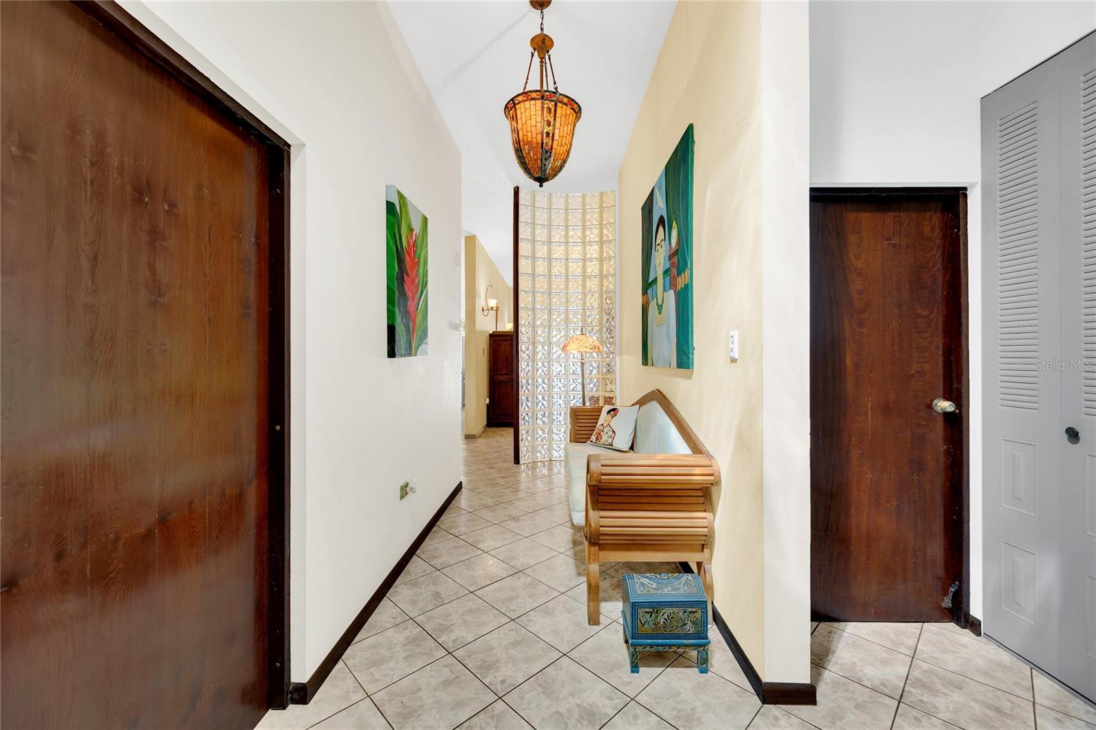 110 FREIRE CALLE RUBI