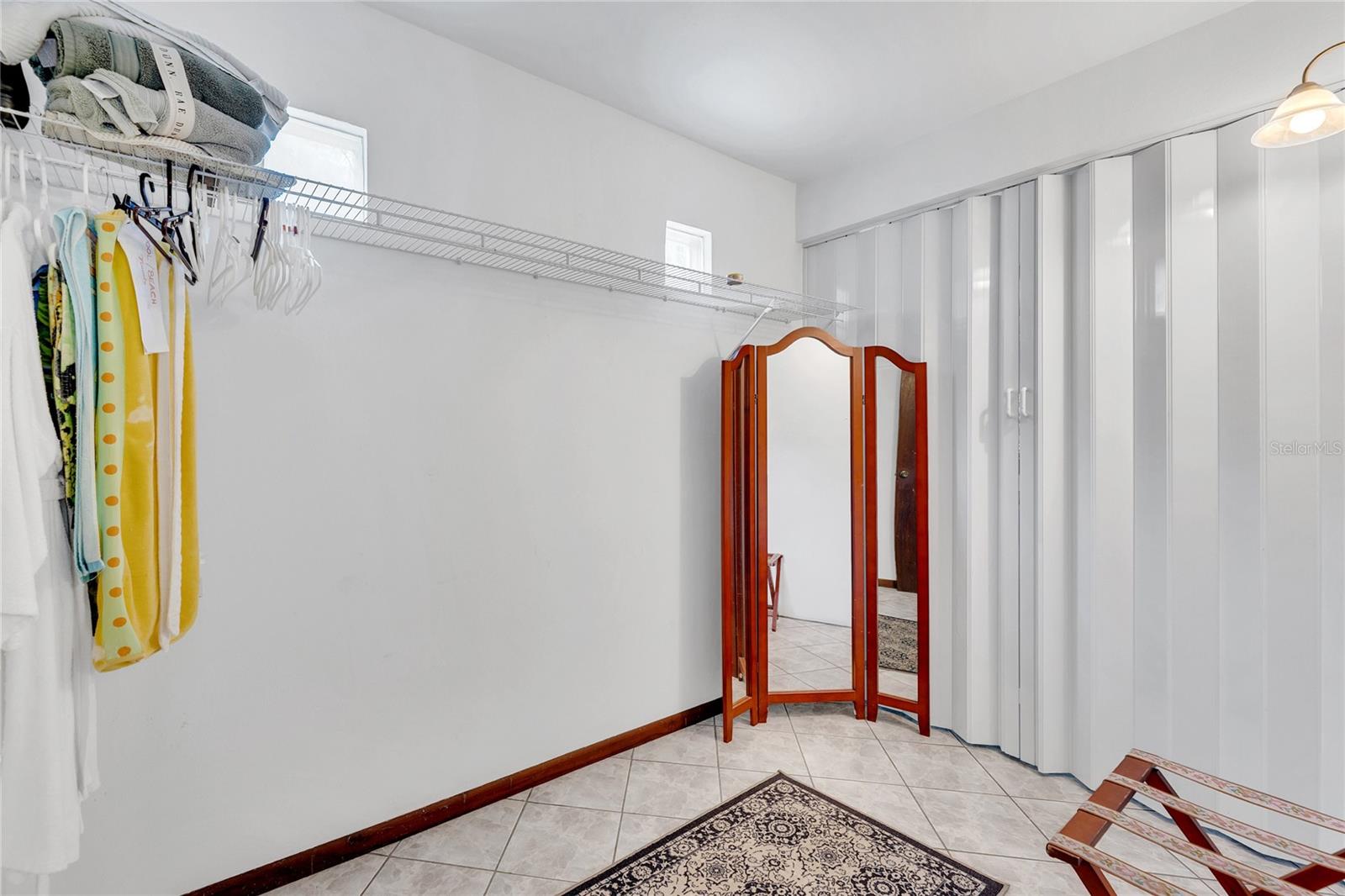 110 FREIRE CALLE RUBI