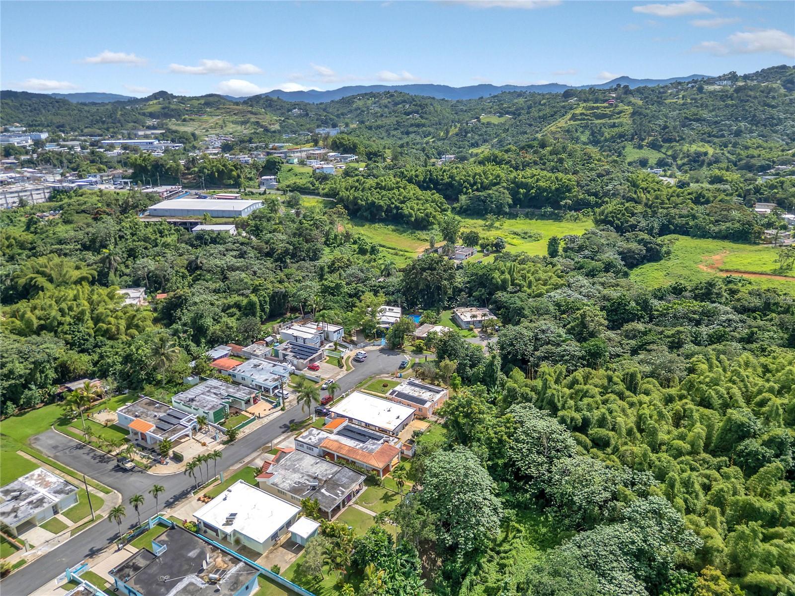 110 FREIRE CALLE RUBI