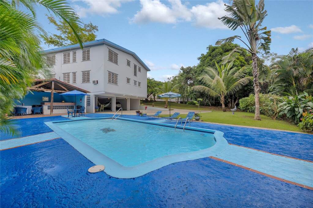 110 Freire Calle Rubi