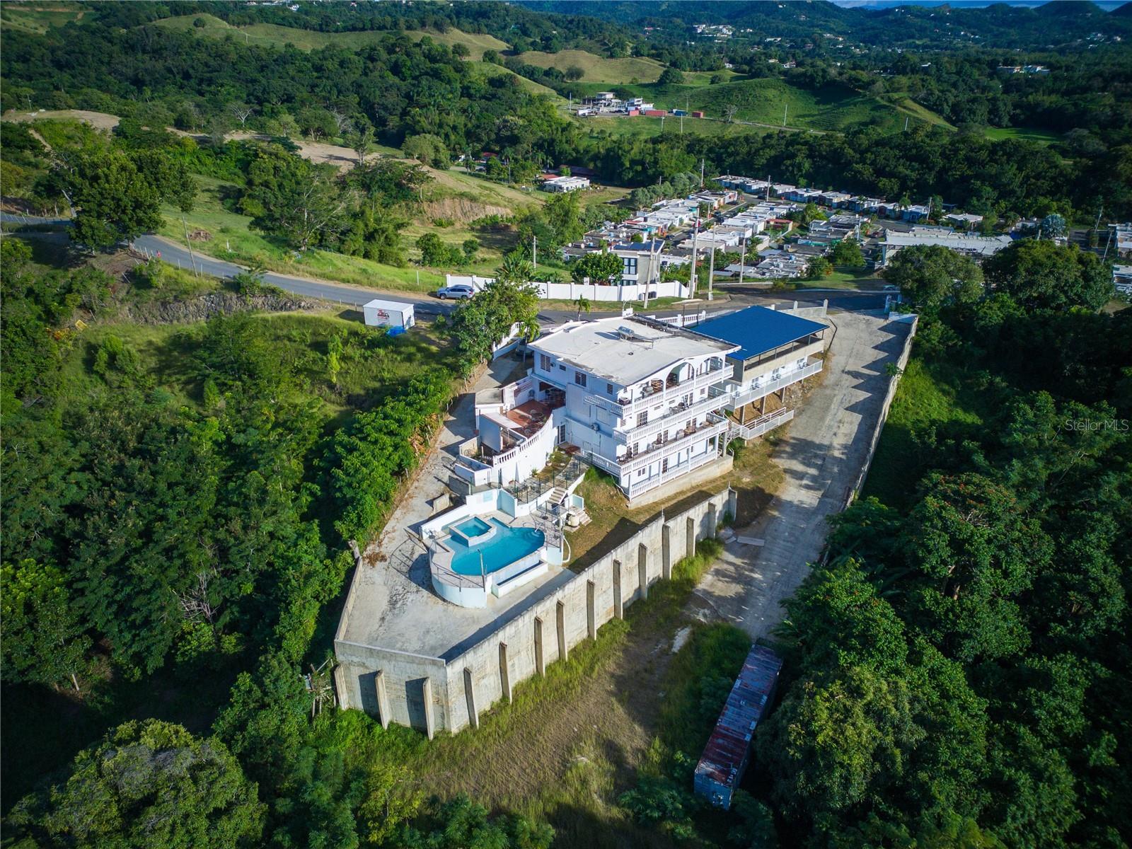 Carr. 115 KM 11.4 INT SECTOR JULIO SOTO