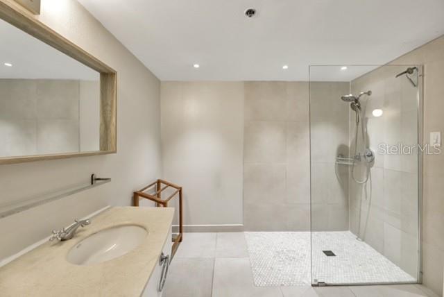 Calle SAN GERONIMO #123