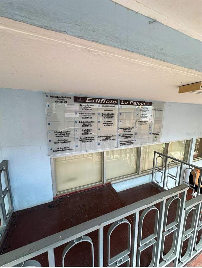 Edificio La Palma Calle Peral #1922