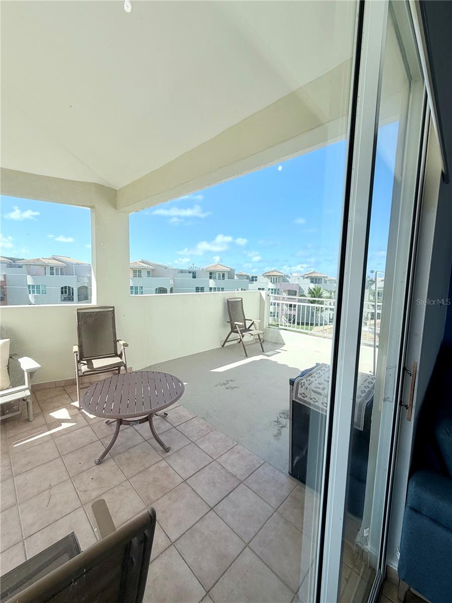 Haudimar Beach Apartments PH #G303