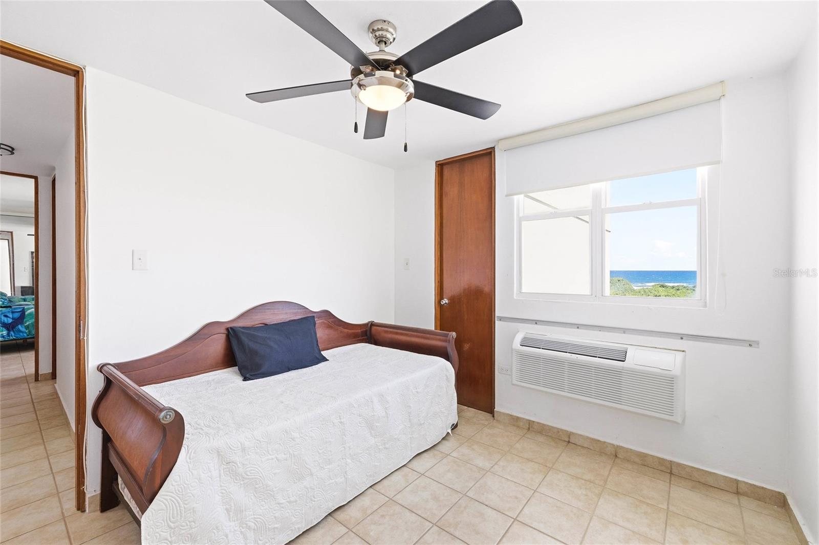 Haudimar Beach Apartments PH #G303