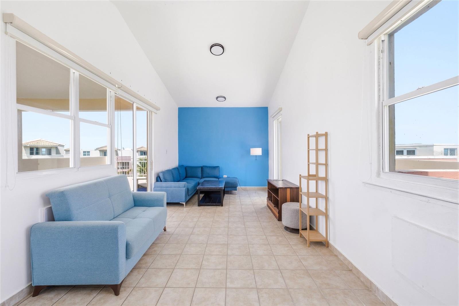 Haudimar Beach Apartments PH #G303