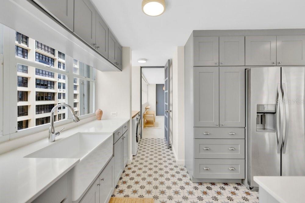 1503 ASHFORD AVE #3A