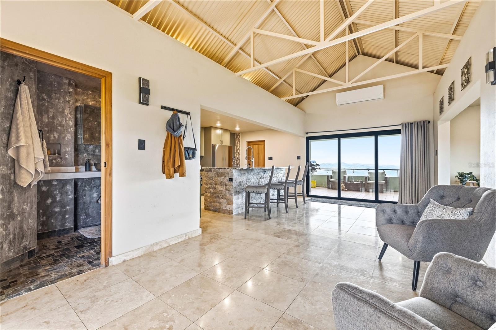 RD15 KM20.6 BO. QUEBRADA ARRIBA