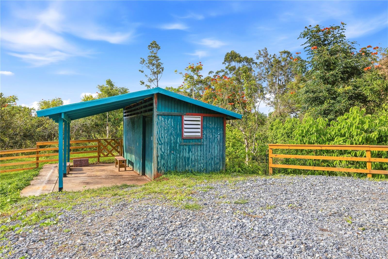 RD15 KM20.6 BO. QUEBRADA ARRIBA