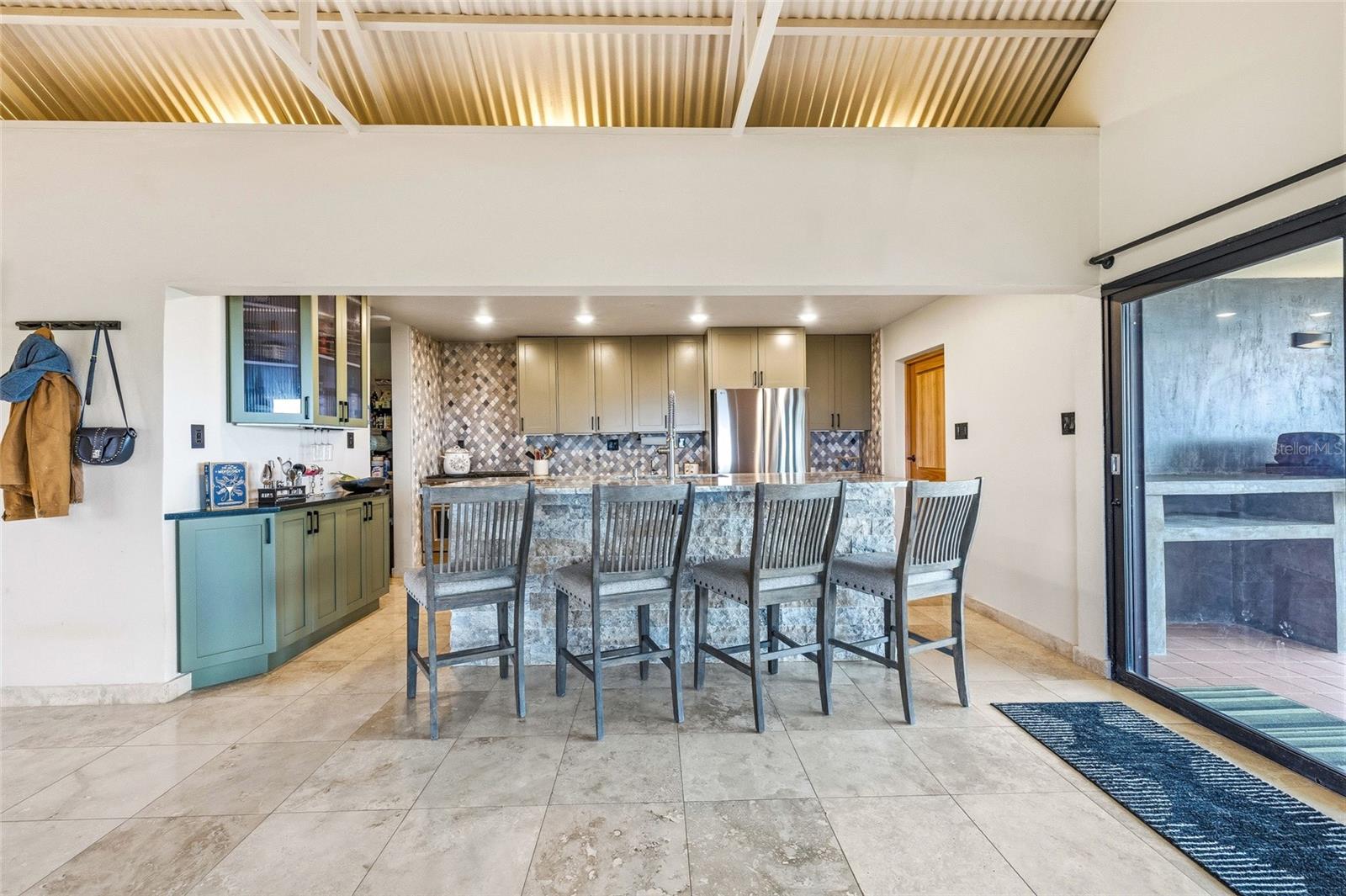 RD15 KM20.6 BO. QUEBRADA ARRIBA