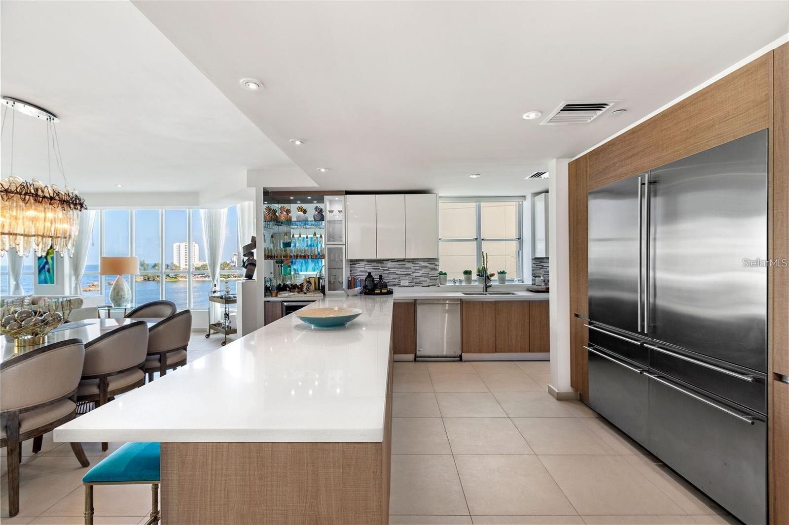 25 MUÑOZ RIVERA AVE #614