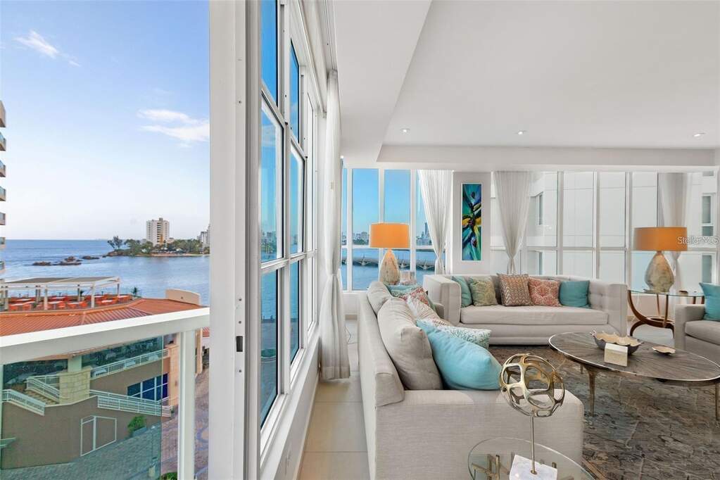 25 Munoz Rivera Ave Unit: 614