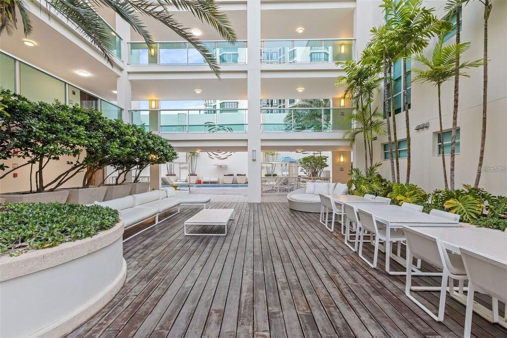 25 Munoz Rivera Ave Unit: 614