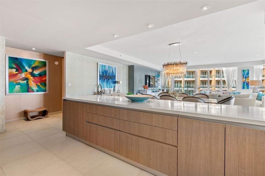 25 Munoz Rivera Ave Unit: 614
