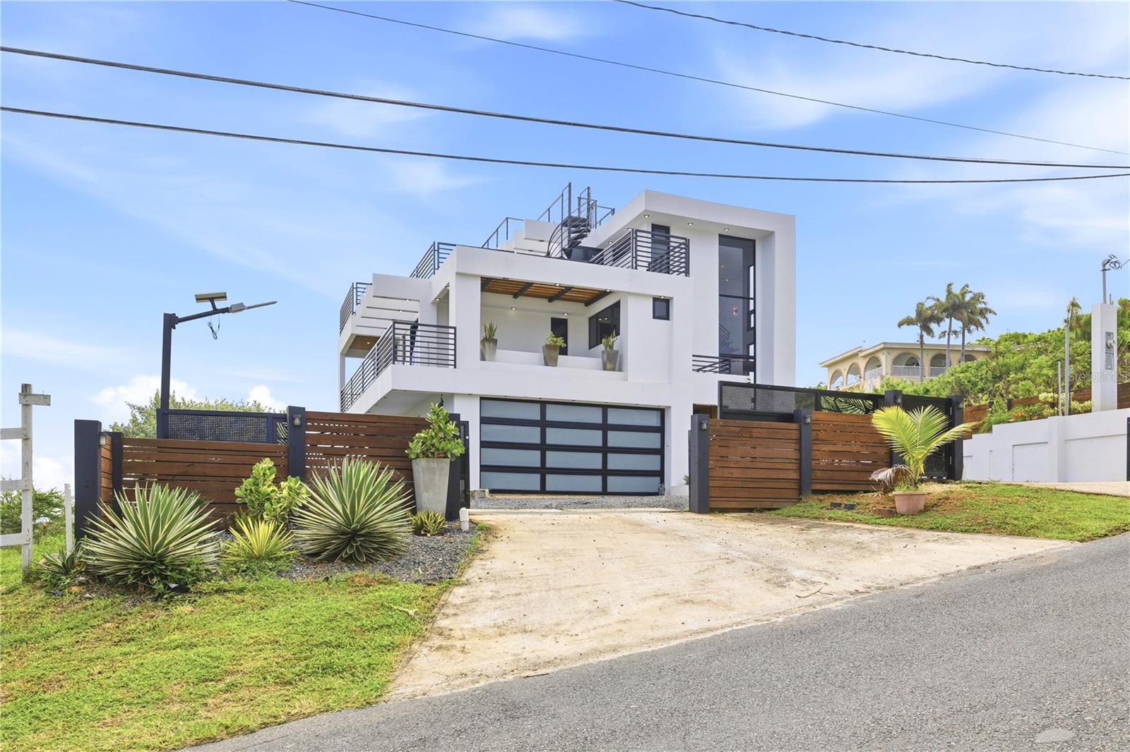 Bo. Membrillo Solar 1