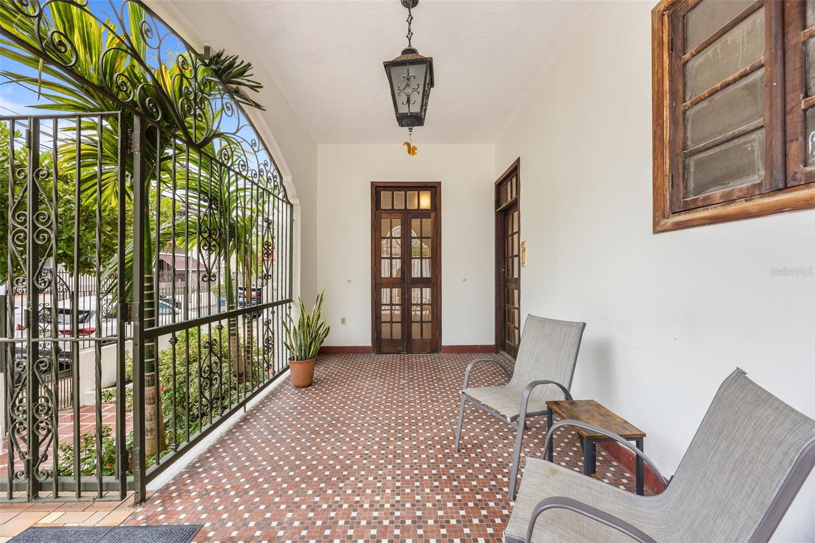 652 CALLE HERNANDEZ