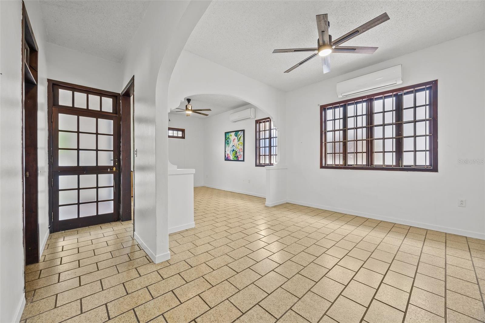 652 CALLE HERNANDEZ