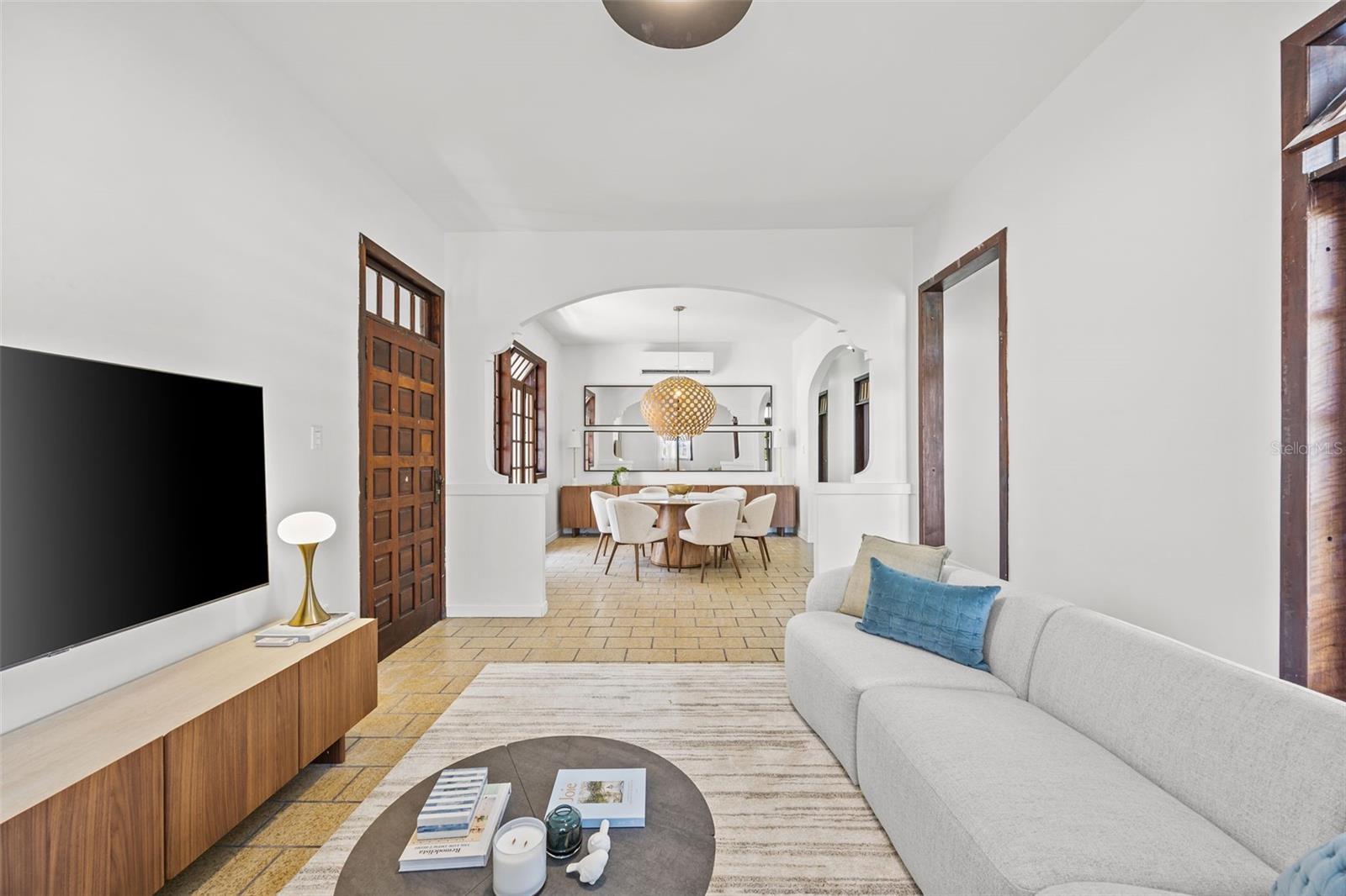 652 CALLE HERNANDEZ