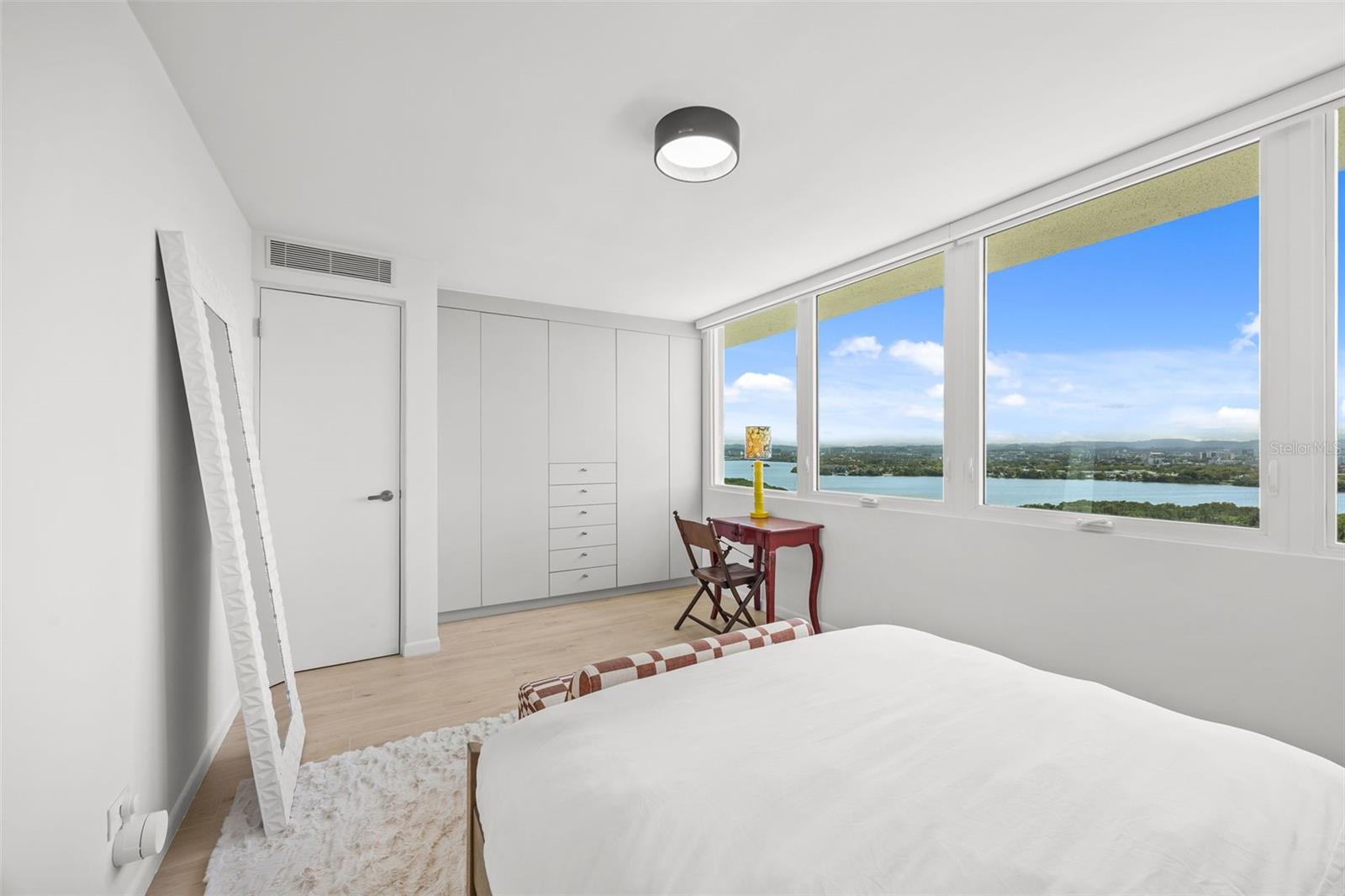 3307 AVE ISLA VERDE #PH