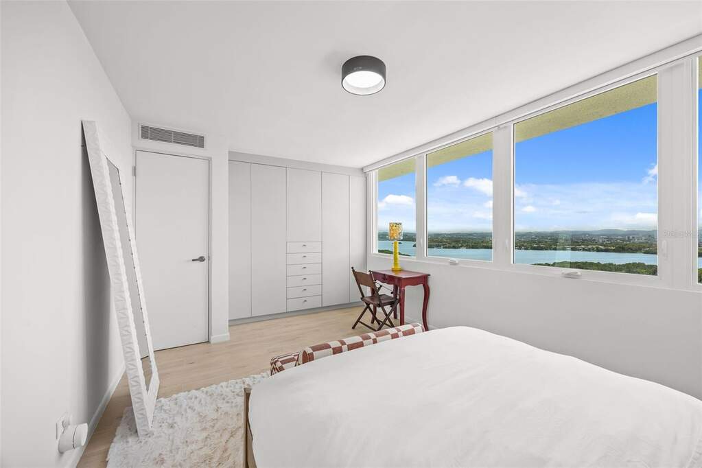 3307 Ave Isla Verde Unit: PH