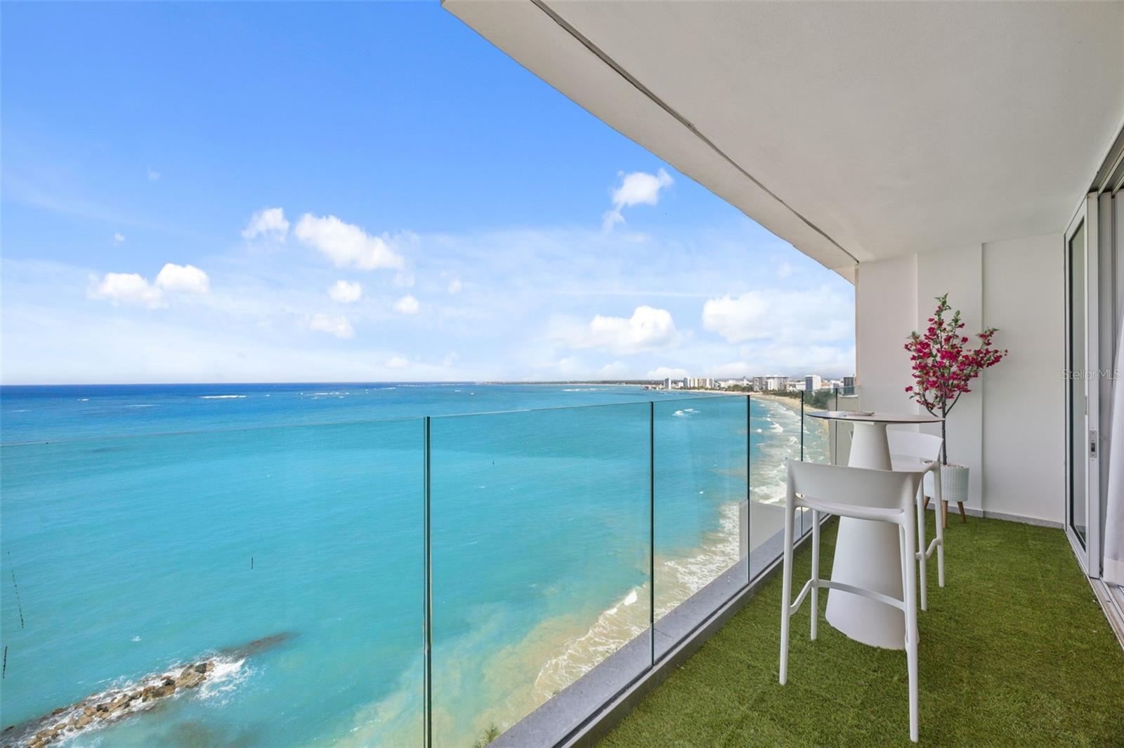 3307 AVE ISLA VERDE #PH