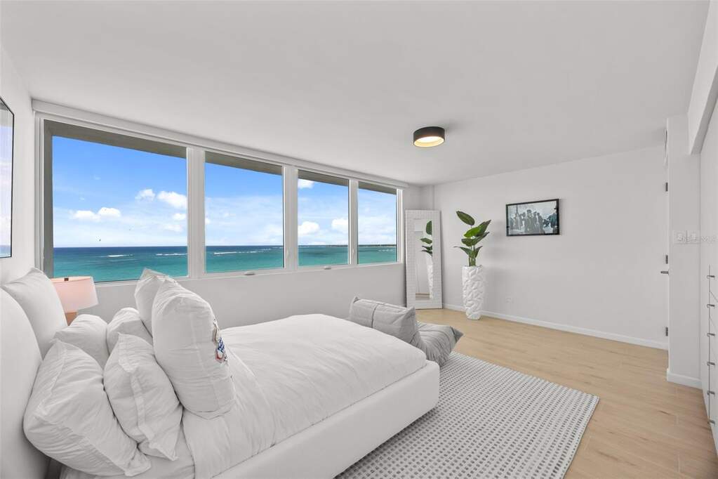 3307 Ave Isla Verde Unit: PH