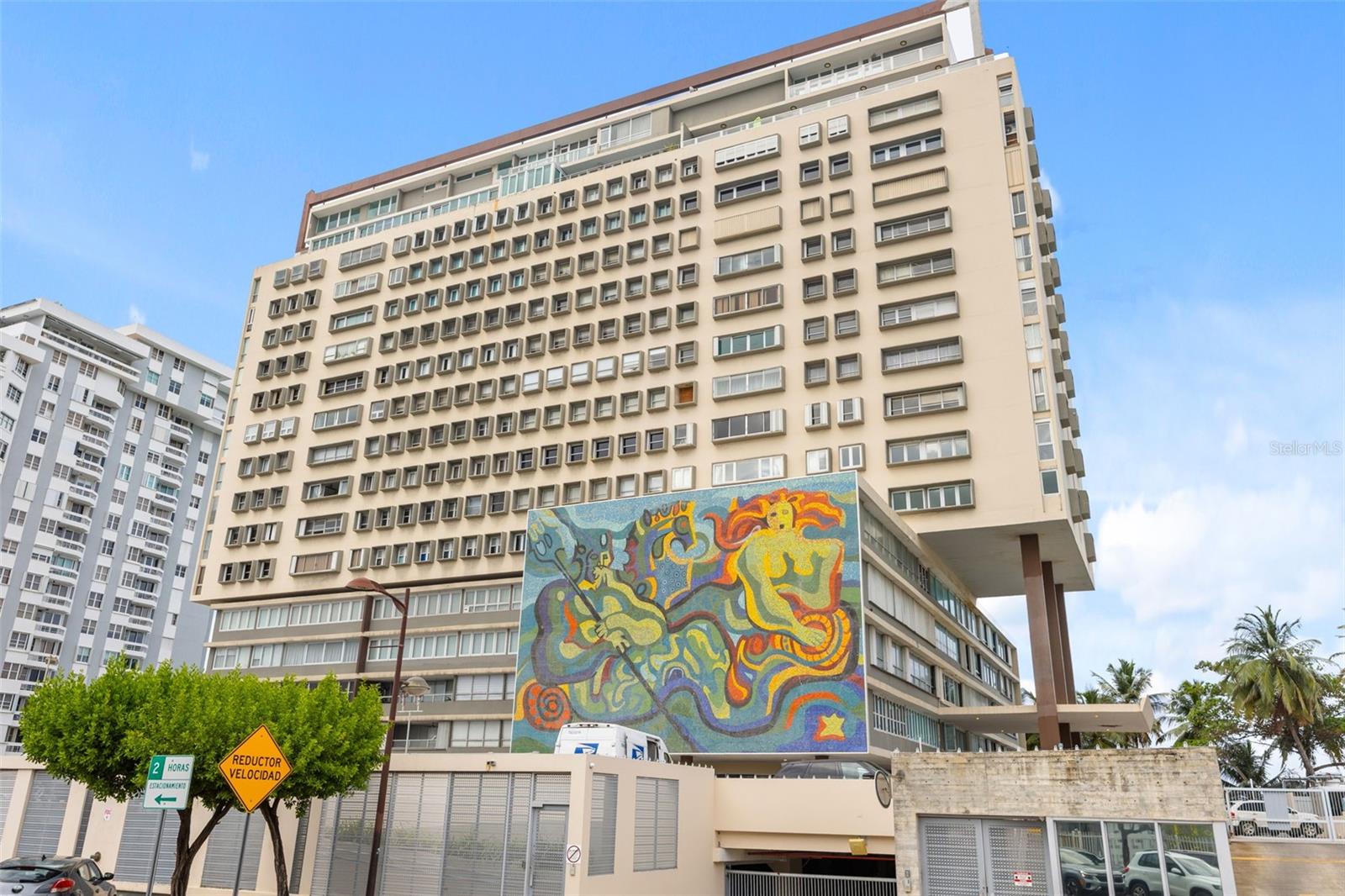 3307 AVE ISLA VERDE #PH