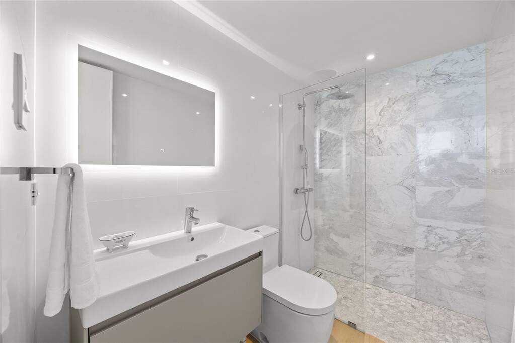 3307 Ave Isla Verde Unit: PH