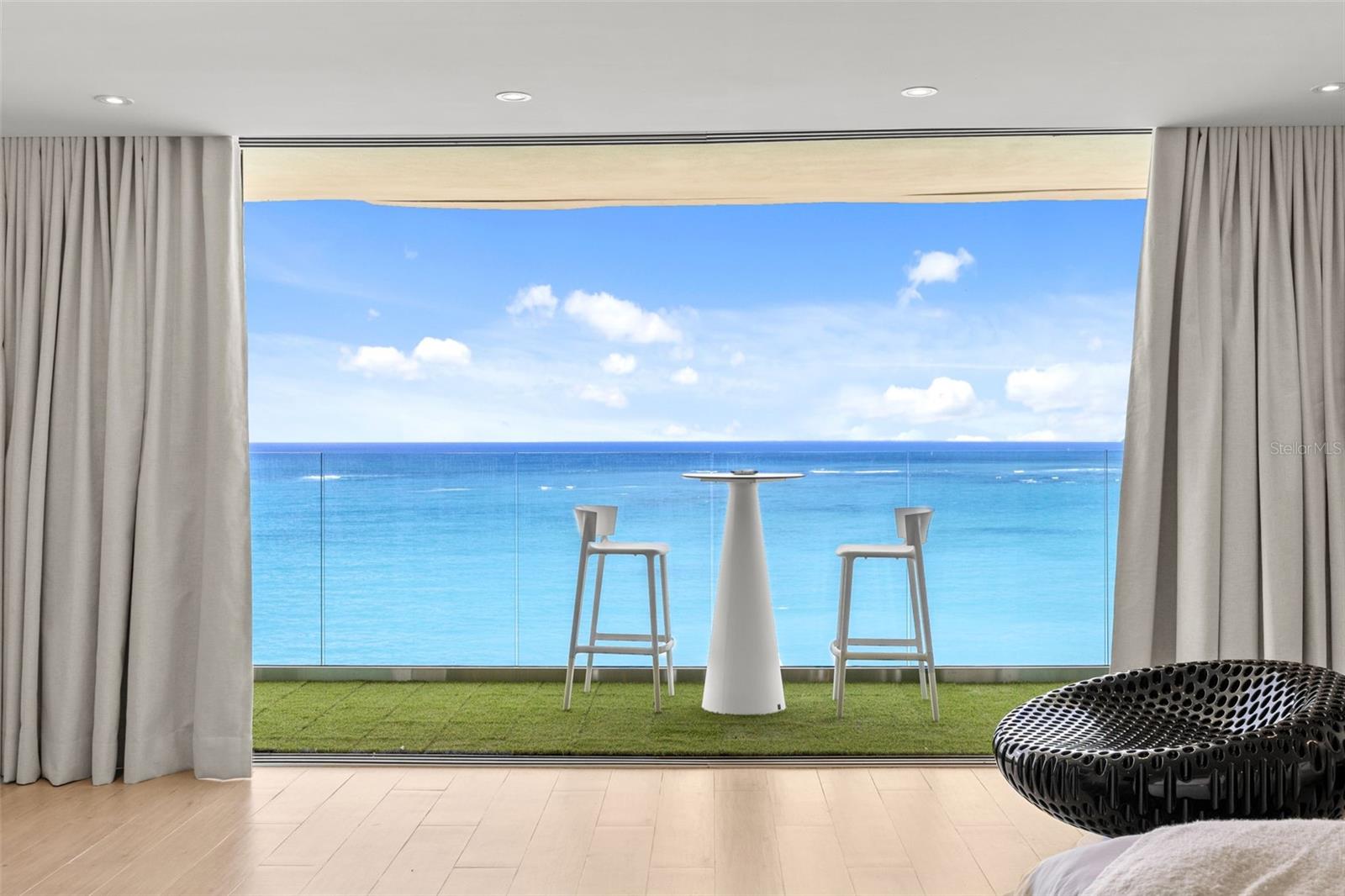 3307 AVE ISLA VERDE #PH