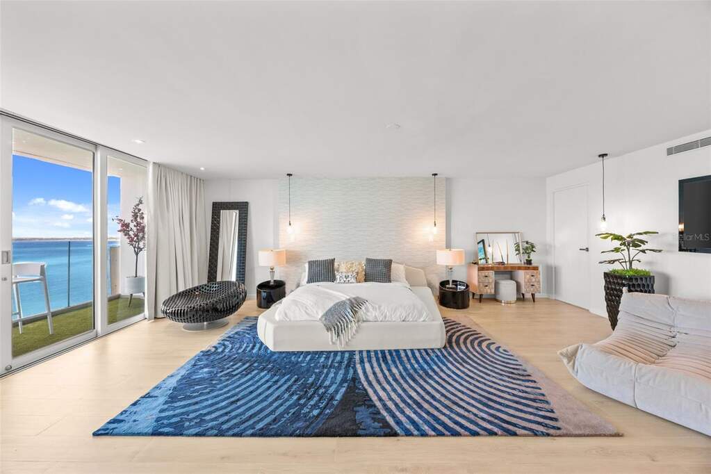 3307 Ave Isla Verde Unit: PH