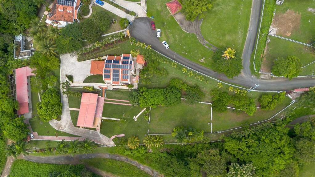 23 & 24 Hacienda Carabali