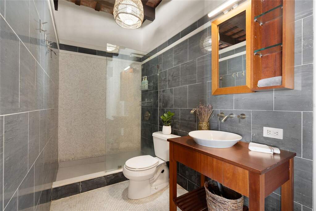 Calle Sol Ph Unit: 301