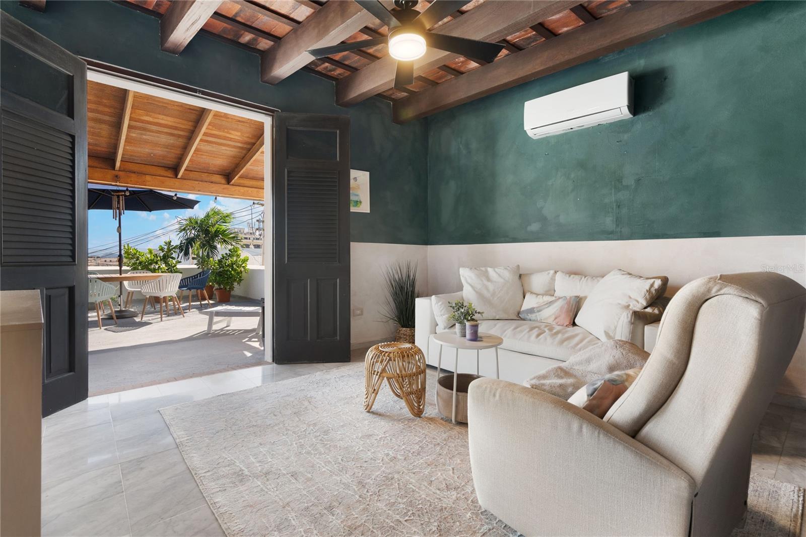 211 Calle SOL PH Unit #301