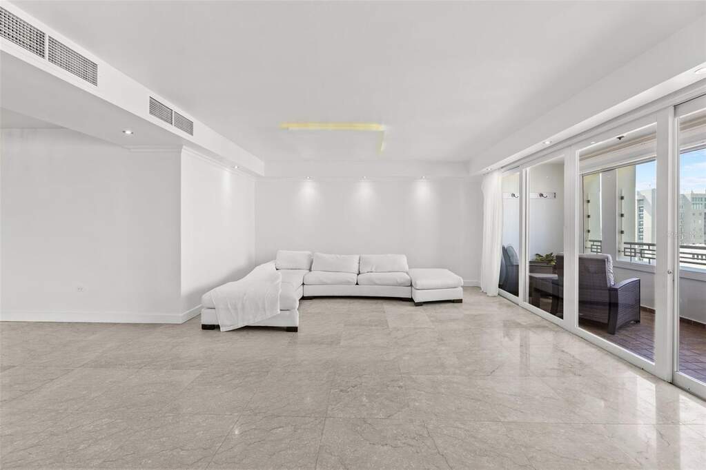 1754 Calle Mcleary Unit: 1101