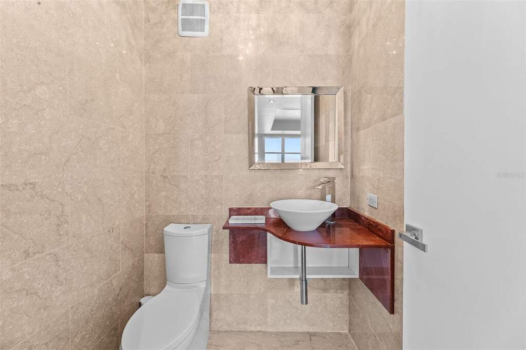 1754 Calle Mcleary Unit: 1101
