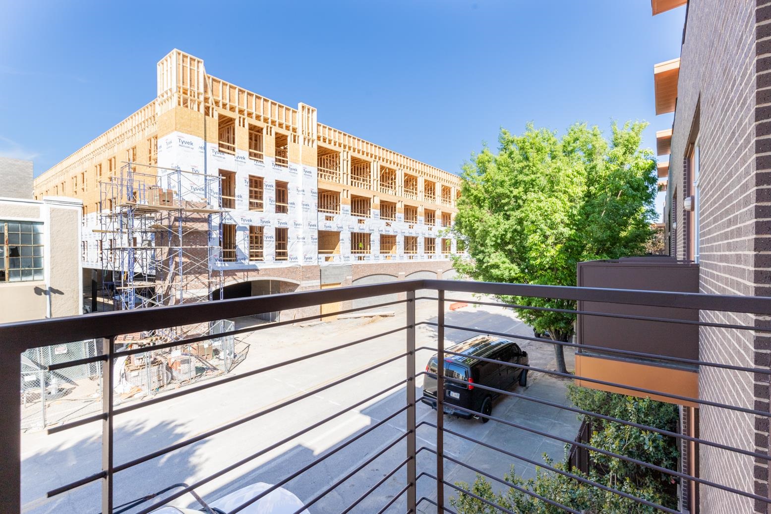 437 MONROE AVE Unit: 109