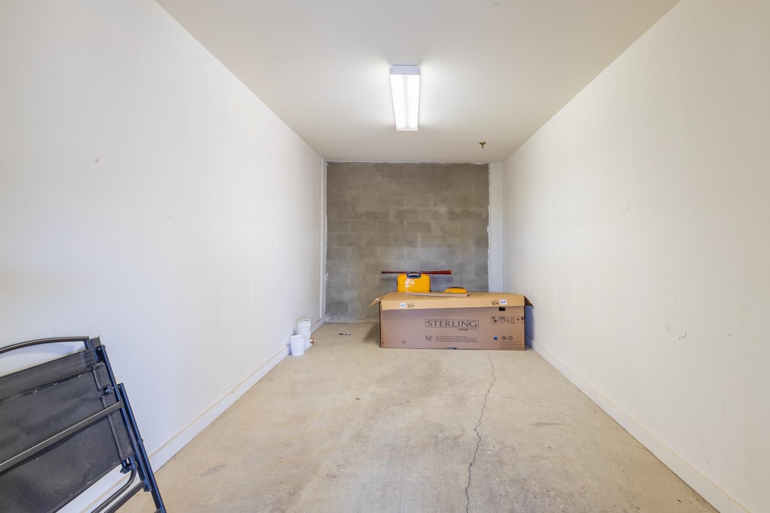 437 MONROE AVE Unit: 109