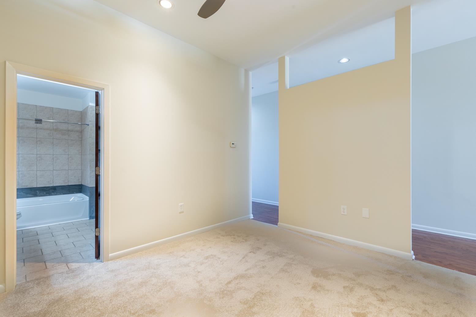 437 MONROE AVE Unit: 109