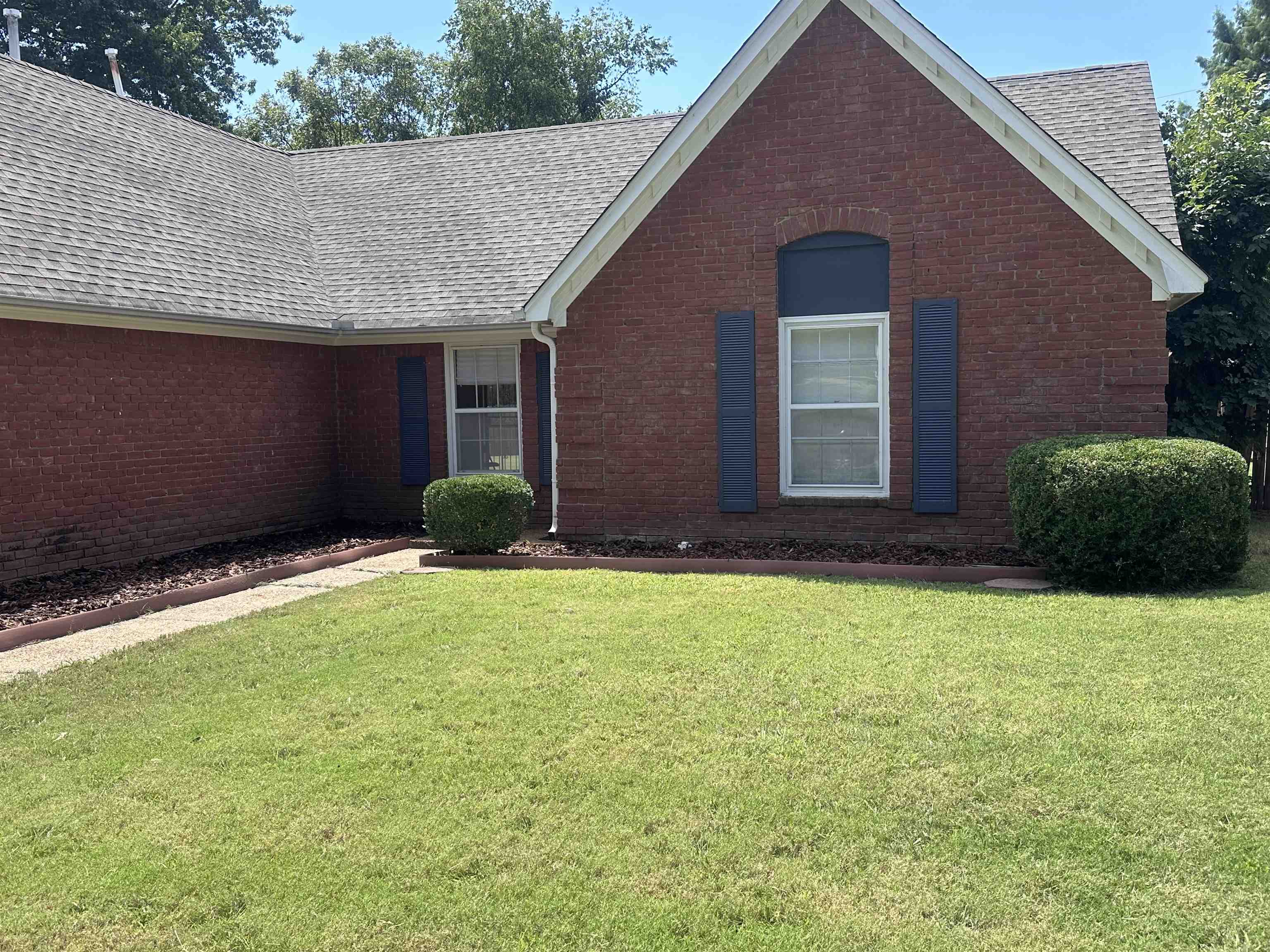 7001 ROCKINGHAM RD
