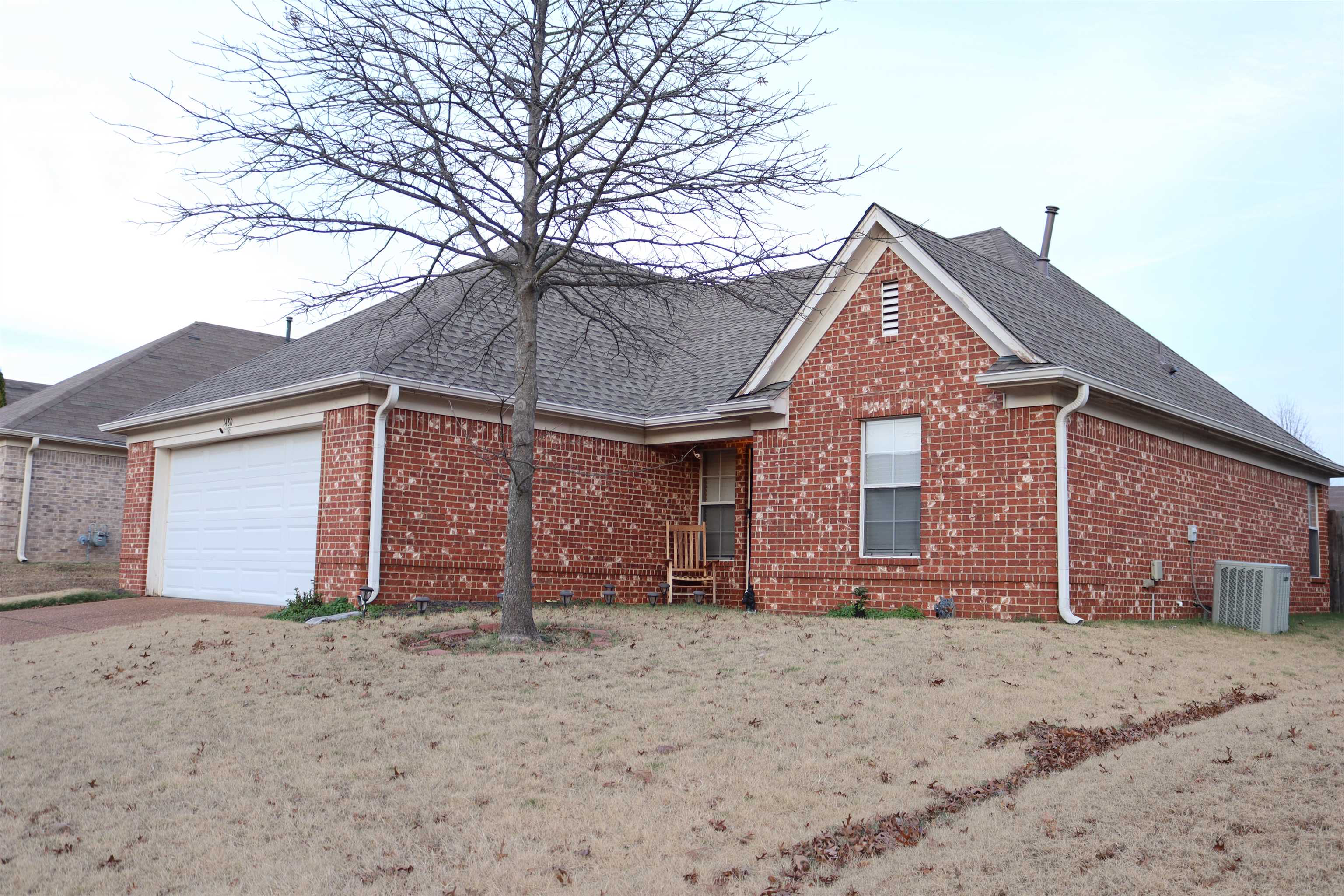 1480 PEMBERTON LN