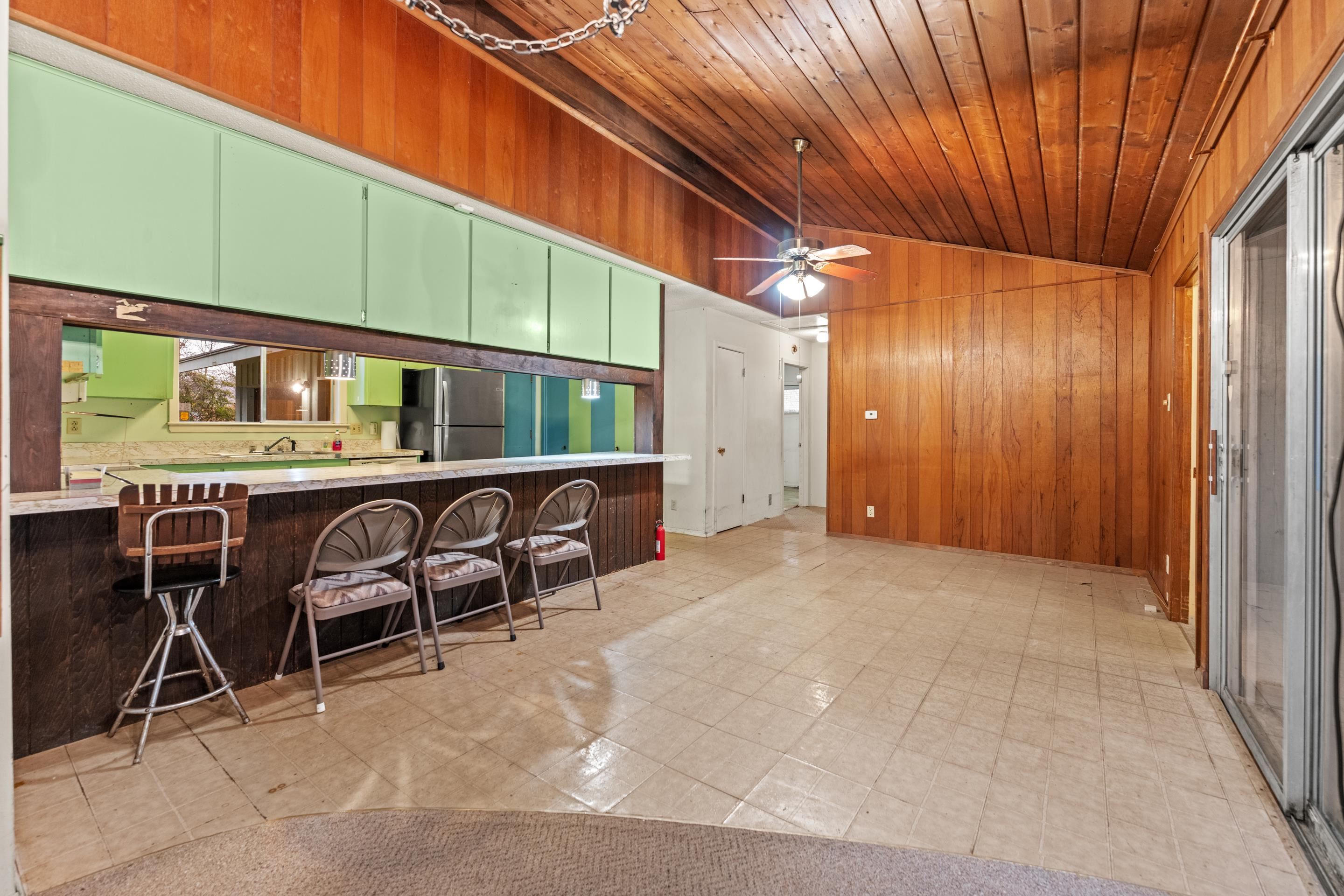 3981 GLENDALE DR
